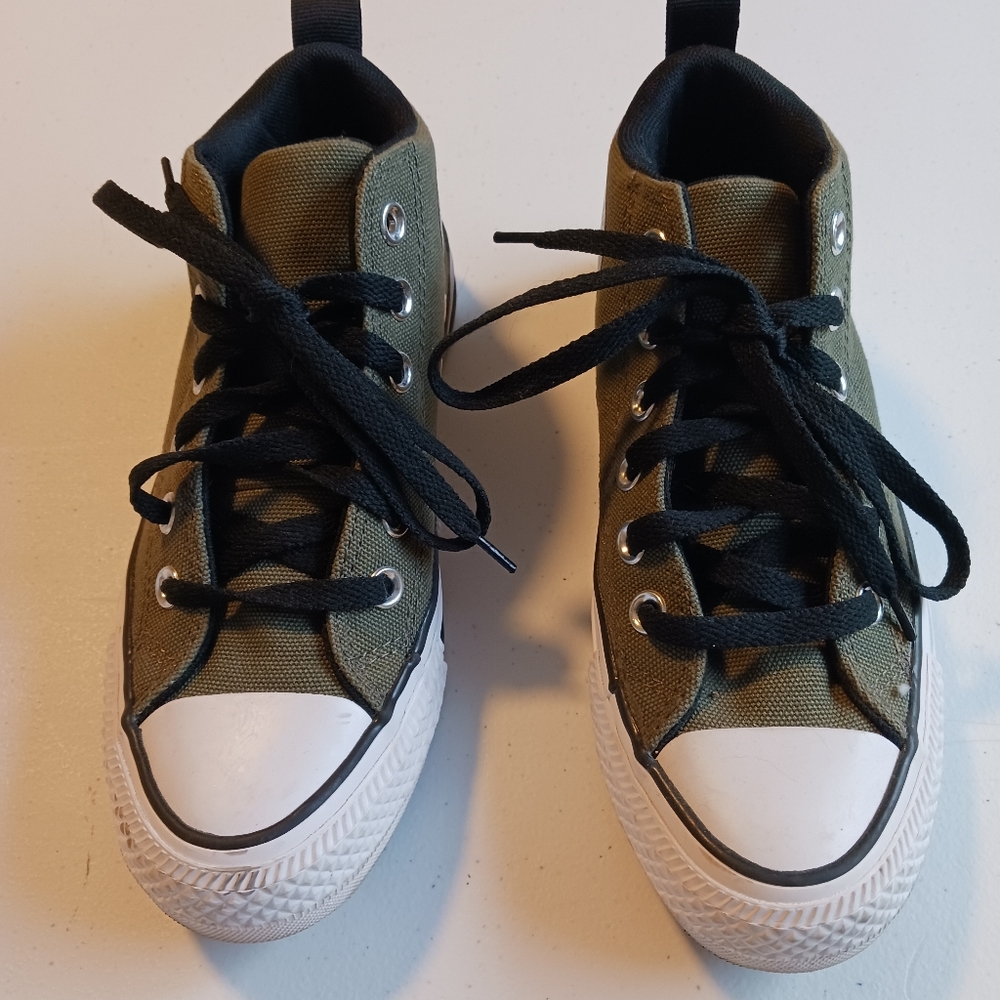 Converse Sneakers